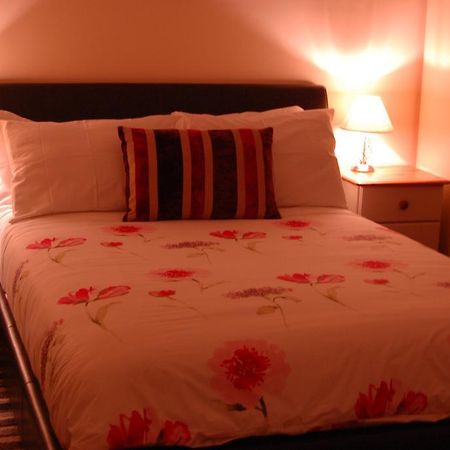 Bed and Breakfast Dawn Break Largs Pokoj fotografie