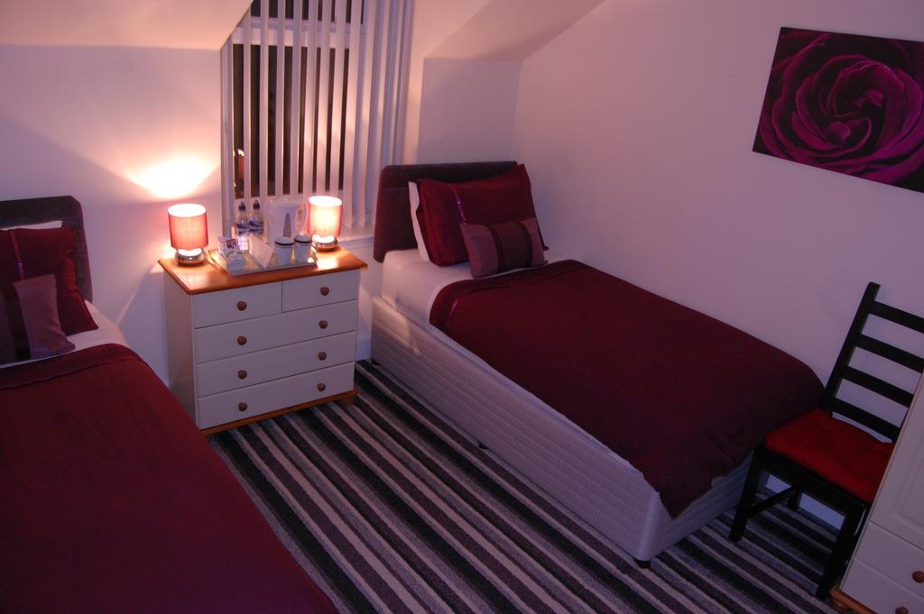 Bed and Breakfast Dawn Break Largs Pokoj fotografie
