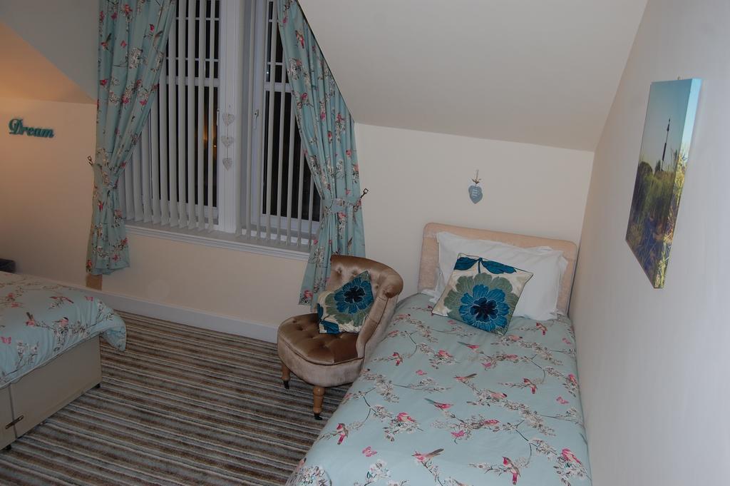 Bed and Breakfast Dawn Break Largs Pokoj fotografie