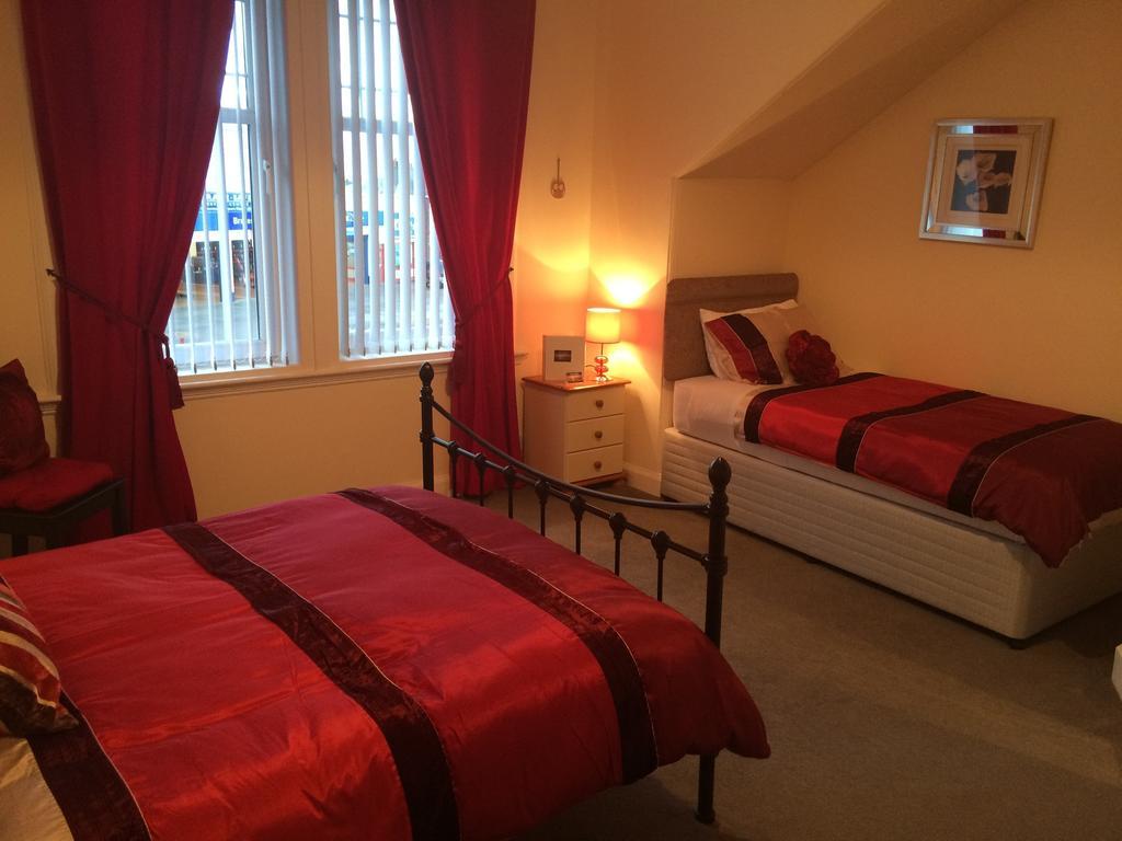 Bed and Breakfast Dawn Break Largs Pokoj fotografie